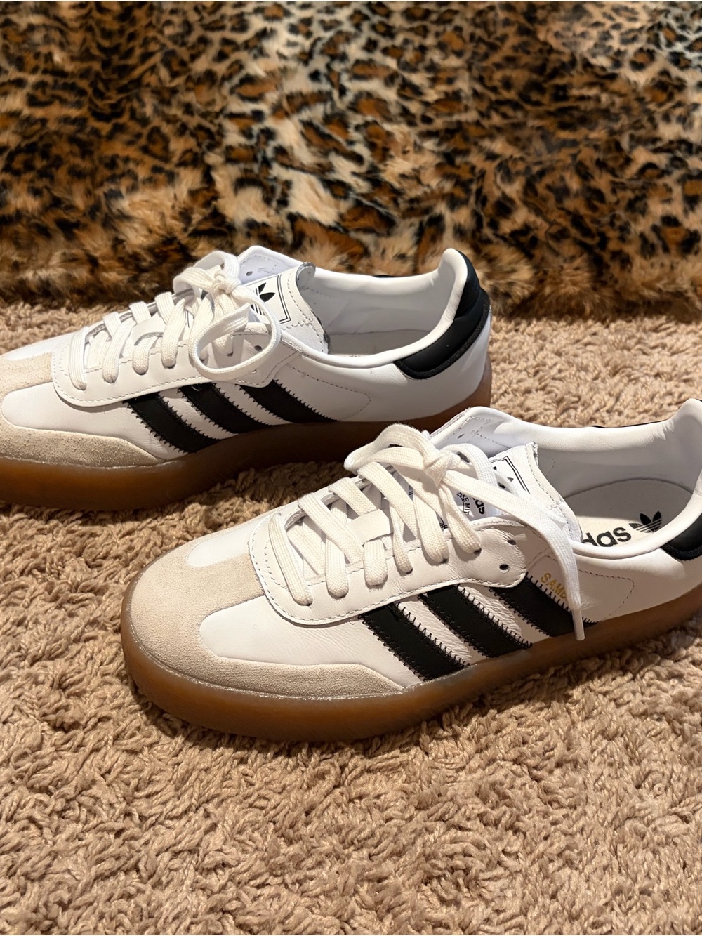 adidas White Black Retro Trainer with Gum Sole - Picture 2 of 4